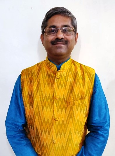 श्री.श्रीकृष्ण उमरीकर, संचालक, गणेश वाचनालय, परभणी  